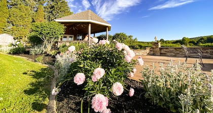 BUTLER HOUSE at The Cherry Creek Inn