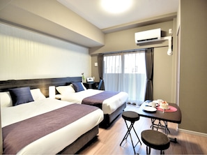 1 chambre, rideaux occultants, Wi-Fi gratuit, draps fournis