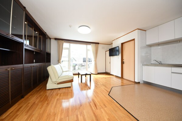 In-room dining - Kikusui House (Sapporo)