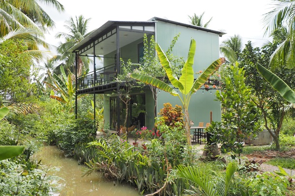 Huis, 2 slaapkamers | Pillowtop-bedden, individueel gemeubileerd, verduisterende gordijnen