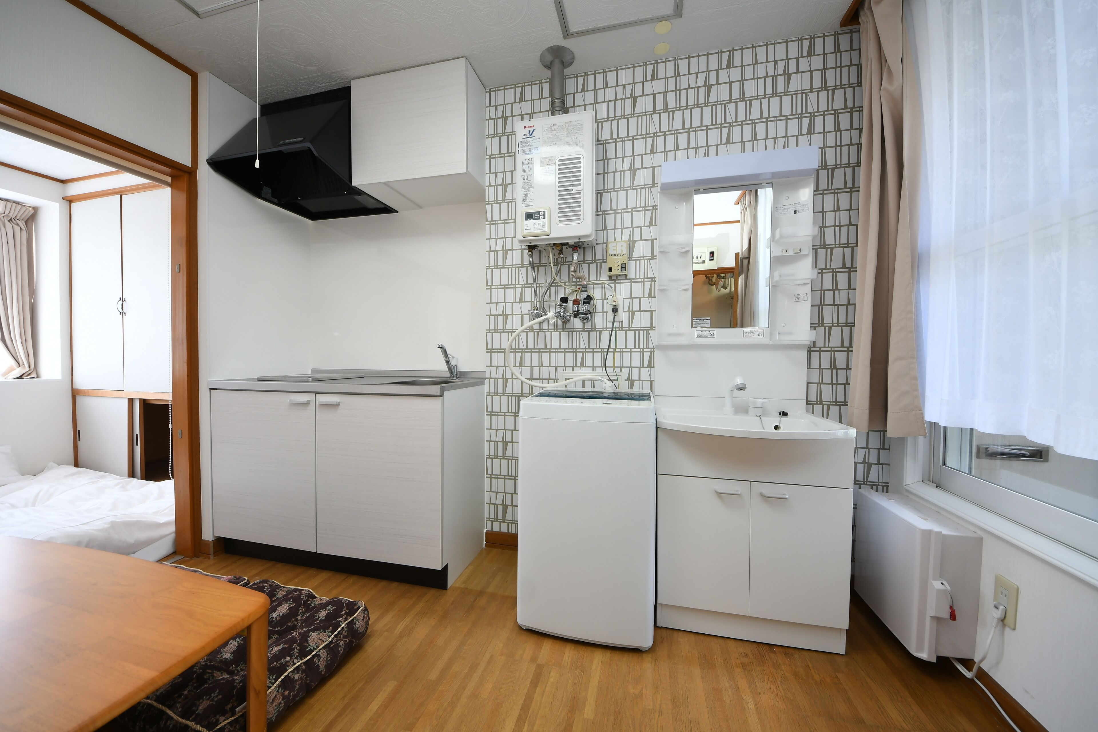 Basic Apartment, 1 Bedroom | 1 bedroom, free WiFi, bed sheets