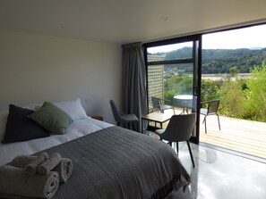 Unclassified image, 4 of 25, button - Kaiteriteri Abel Tasman Inlet Views (Kaiteriteri)