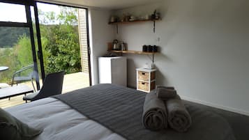 Superior Double Room, 1 Queen Bed, Lagoon View | Individually furnished, iron/ironing board, free WiFi, bed sheets