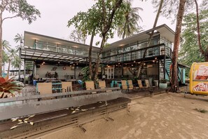 The Tentainer | View from room - Roxy Sematan Villa & Townhouse (Lundu)