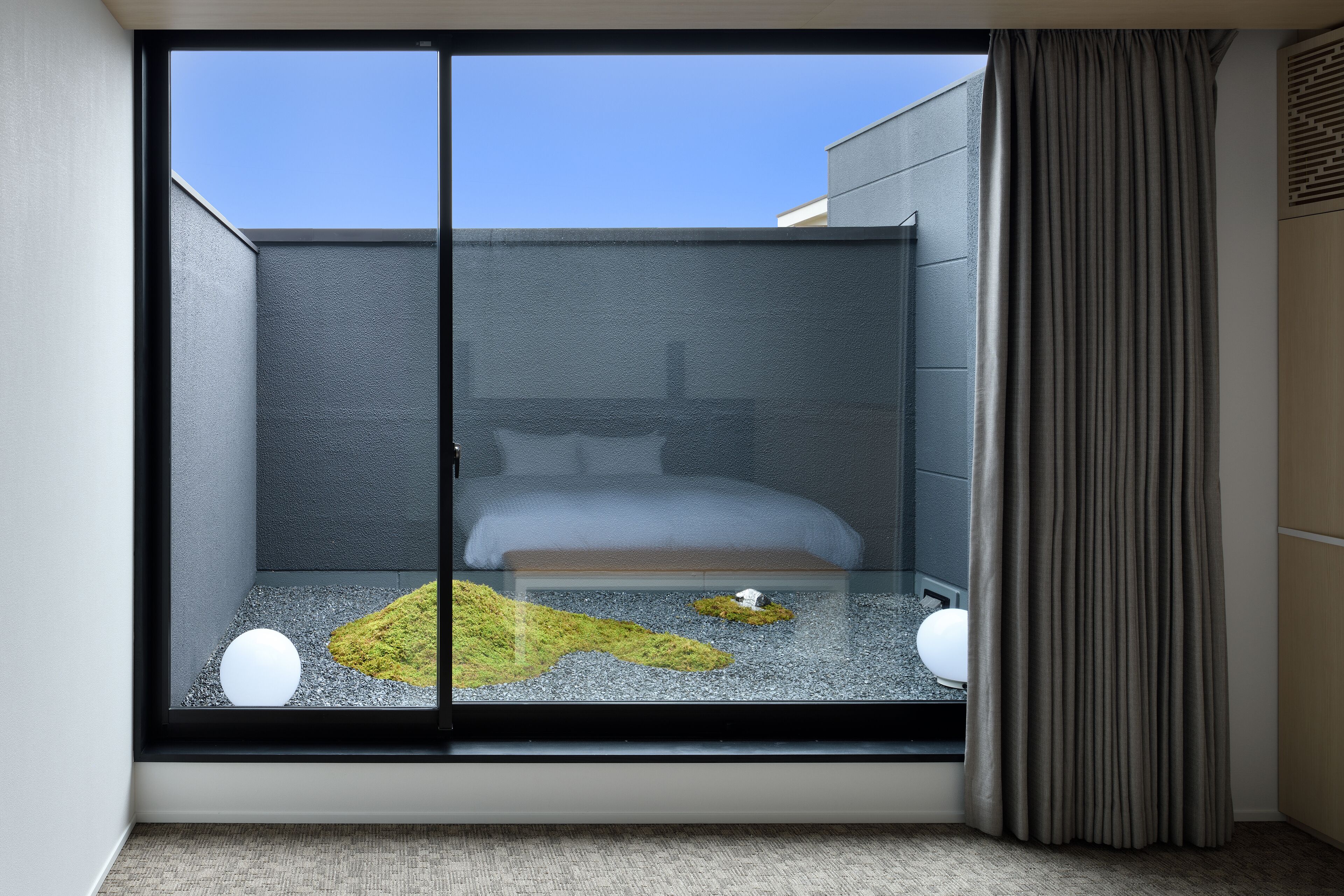 deluxe king with private garden | view from room