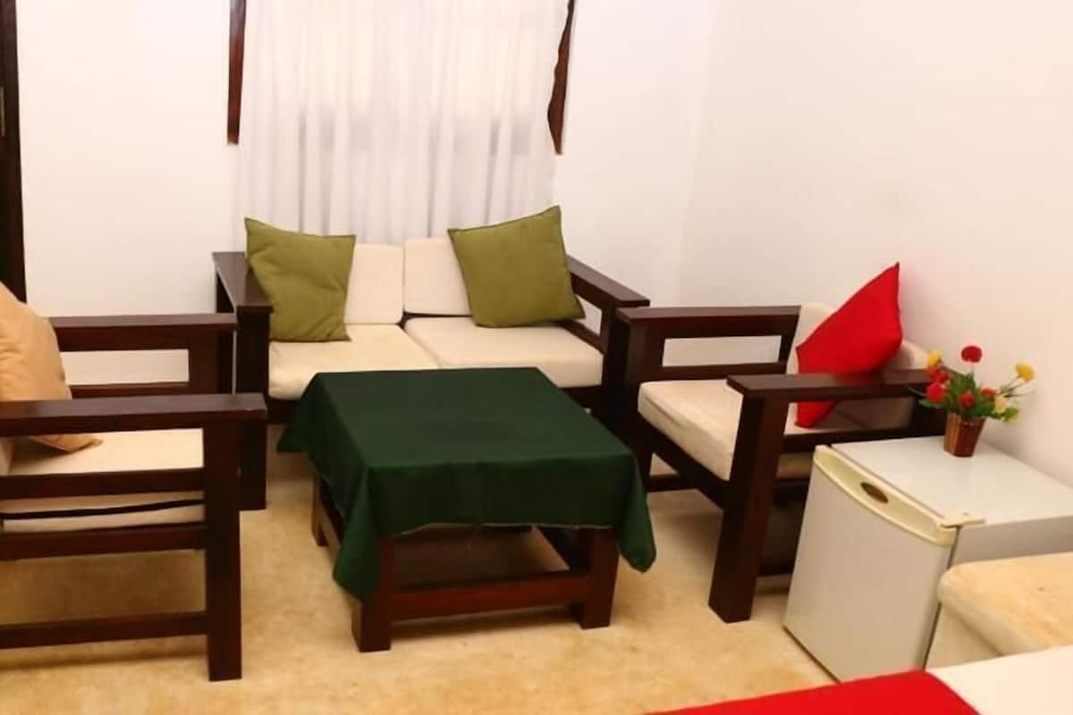Double Room | Living room