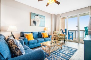 Una televisión, un reproductor de DVD