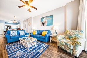 Una televisión, un reproductor de DVD