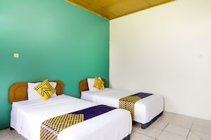 Economy Twin Room