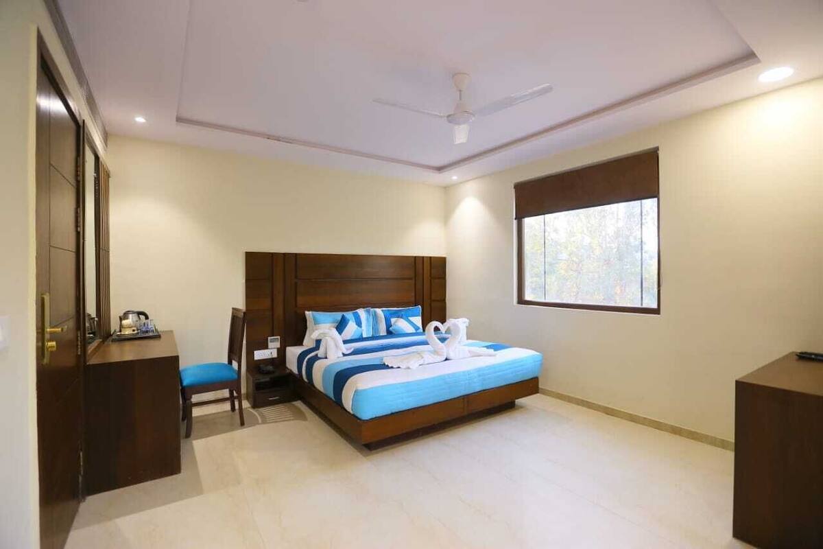 Individually decorated, individually furnished, free WiFi, bed sheets