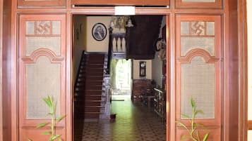 Lối vào nơi lưu trú