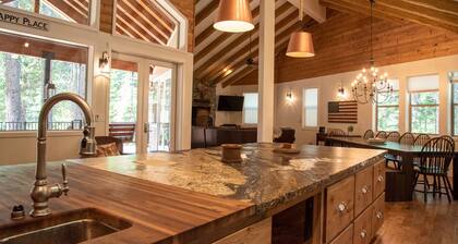 Atemberaubende Creekside Cabin und Bunkhouse