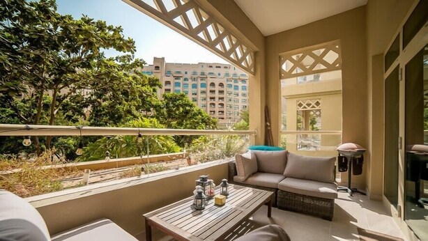 Deluxe Apartment, 1 Bedroom | Terrace/patio - R&H Shoreline Palm (Dubai)