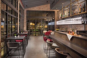 Bar (en la propiedad)