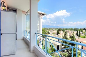 Apartment | Balcony