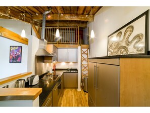 Studio (0 Bedroom) | Eigene Küche | Kochgeschirr/Geschirr/Besteck