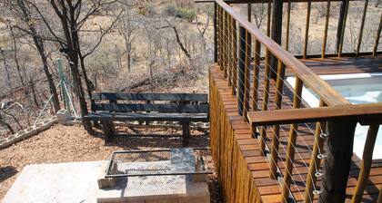 Leopard Rock Bush Lodge In Africa. Book today for your Big 5 Experience.