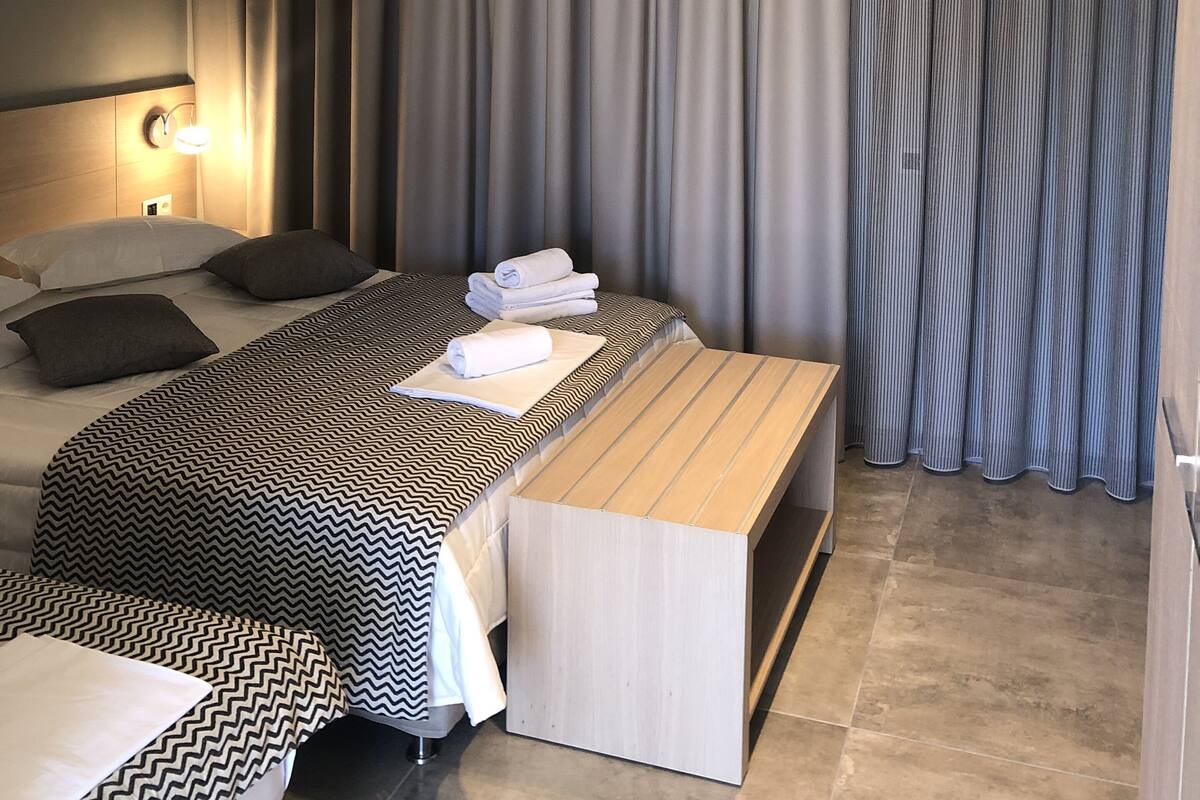Individually decorated, individually furnished, soundproofing