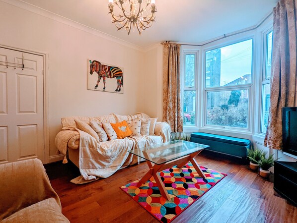 Deluxe-Haus, 6 Schlafzimmer | Wohnbereich