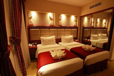 Al Liwan Suites Rawdat Al Khail