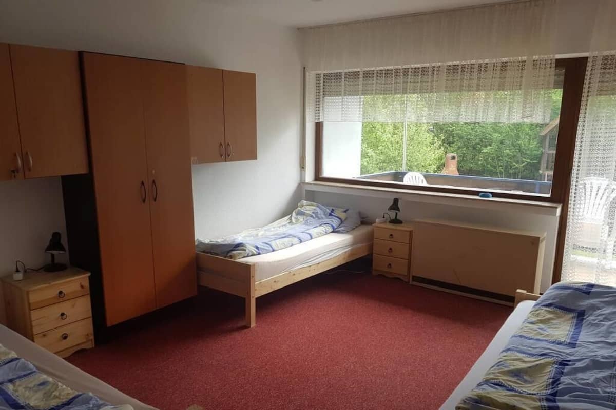 2 bedrooms, desk, free WiFi