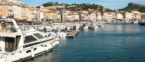 Marina