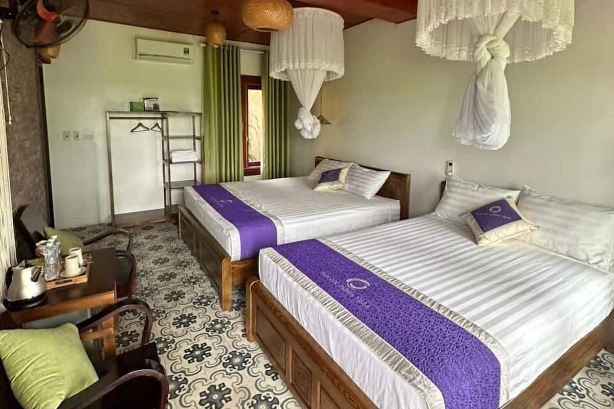Chambre Double Familiale | Literie de qualité supérieure, couette en duvet d'oie