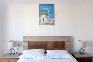 2 bedrooms, soundproofing, iron/ironing board, free WiFi - Downtown Apartment Paroikia (Paroikia Paros)