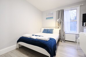 公寓 (1 Bedroom) | 1 間睡房、熨斗/熨衫板、床單
