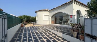 T-0120; Casa Jaster, beautiful small villa 800m from sand beach