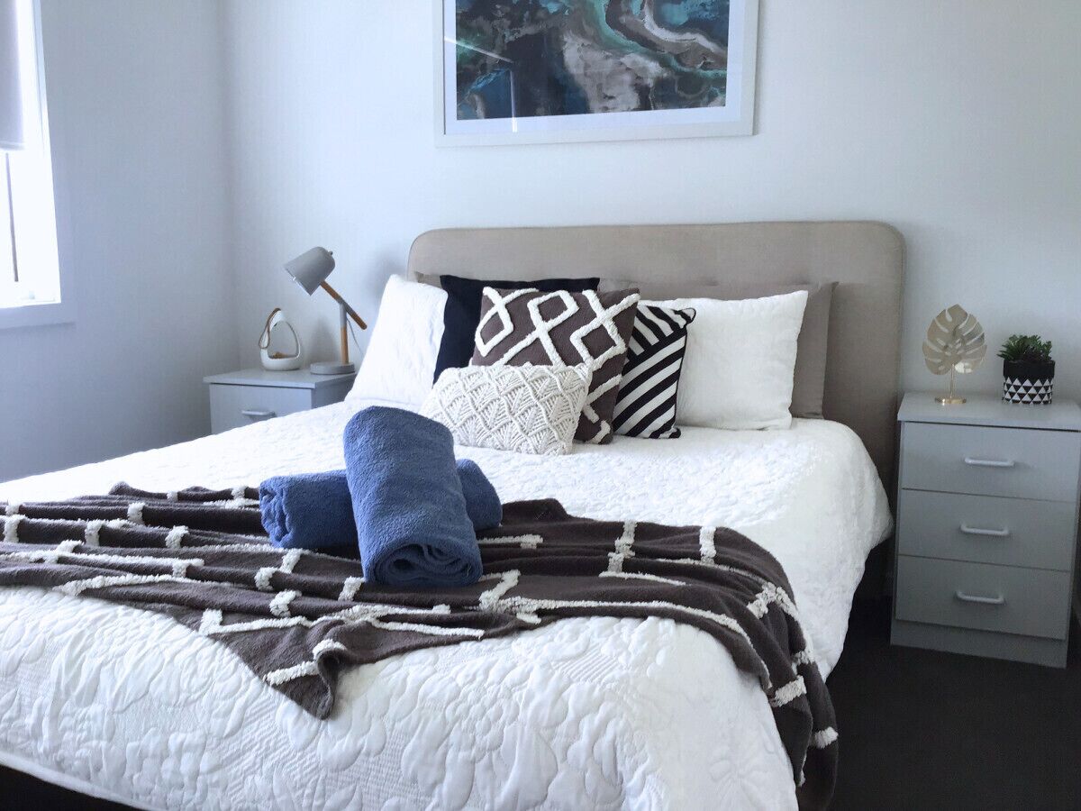 3 bedrooms, desk, iron/ironing board, free WiFi