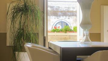 Standard Quadruple Room | Terrace/patio