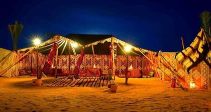 Camp Sahara Dunes