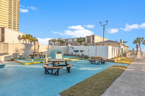 Condo, 1 King Bed with Sofa bed (The Summit 524) | Outdoor dining