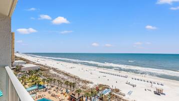 Condo, 1 King Bed with Sofa bed (The Summit 524) | Beach