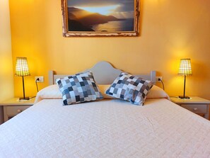 1 makuuhuone, silitysrauta/-lauta, vauvan matkasänky, ilmainen Wi-Fi