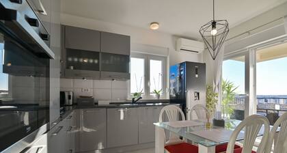 Modern holiday apartment only 6 km from Split Airport
