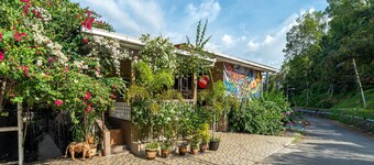 OYO 89932 DD Homestay