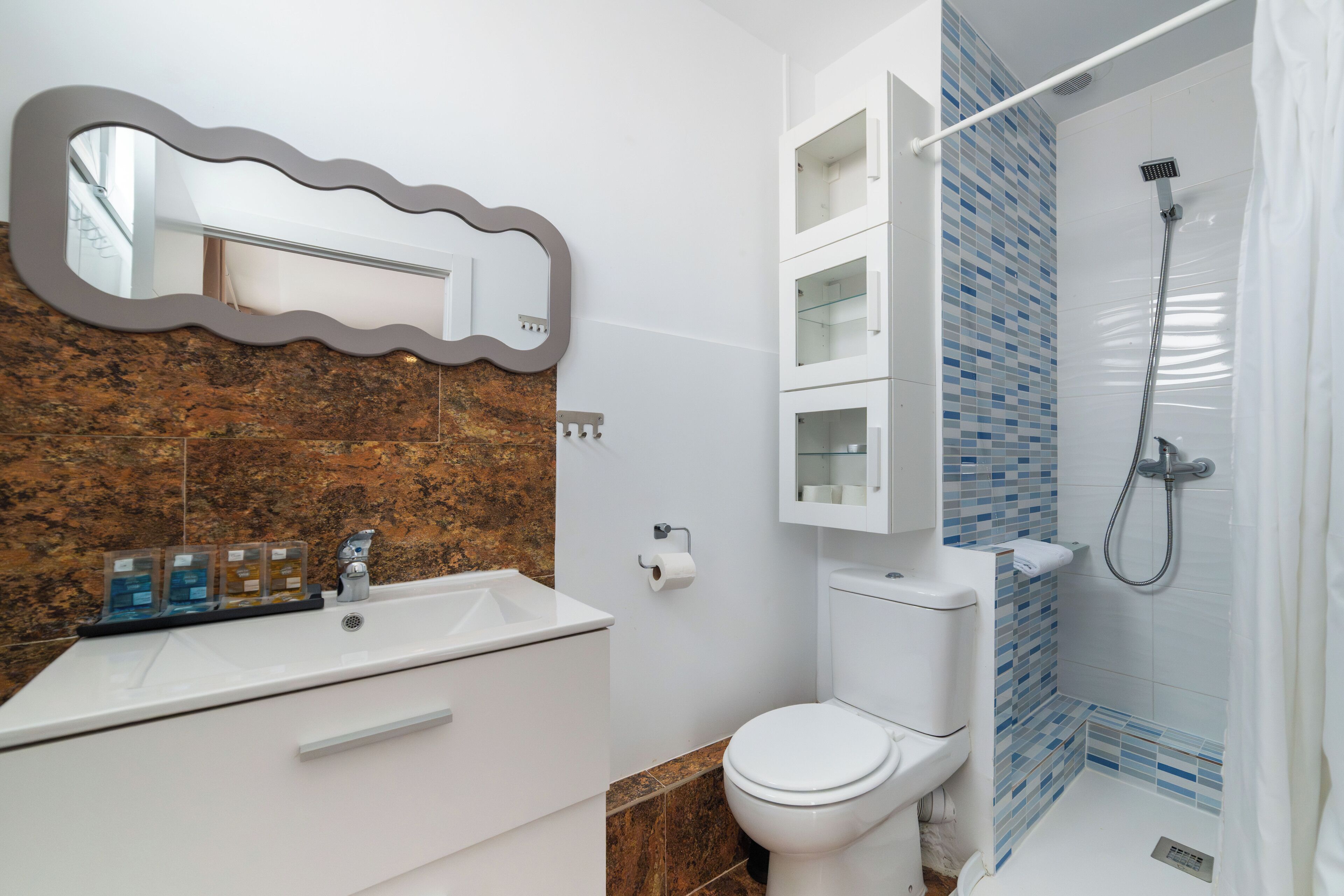 Foto - Hotel Quatre Llunes