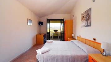Minibar, cots/infant beds, free WiFi, bed sheets