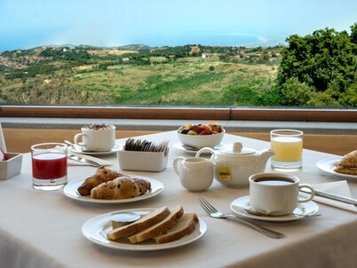 La Corte degli Ulivi Hotel Ristorante