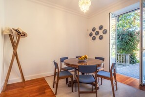 Dining room - Casa da Cal (Camara de Lobos)