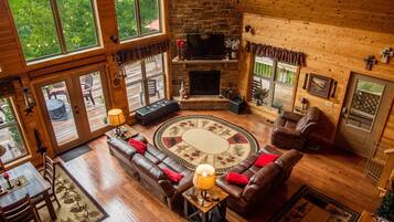 TV connectée, cheminée, jeux vidéo, lecteur de DVD