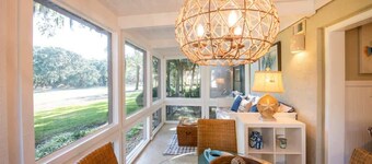 Goditi l'ampia vista sui campi da golf 