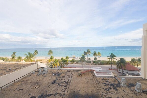 View from room - 623 Ocean View Hollywood Beach (Hollywood)