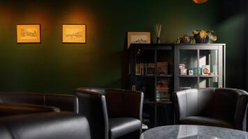 Spielezimmer