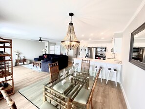 Condo, 2 Bedrooms | Private kitchen