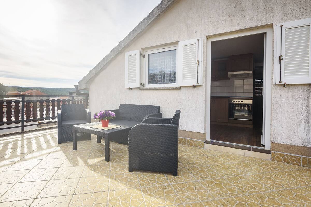 Appartamento, 2 camere da letto (C3) | Terrazza/patio