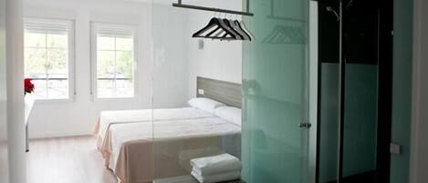 Habitación con 1 cama matrimonial o 2 individuales | Insonorización y wifi gratis