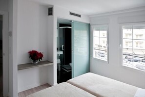 Doppel- oder Zweibettzimmer | Schallisolierte Zimmer, kostenloses WLAN
